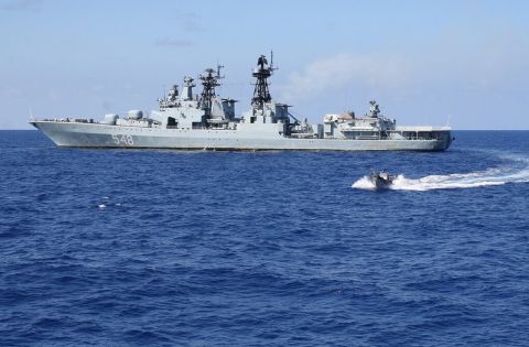 БПК «Адмирал Пантелеев» уничтожил бомбардировщик без выстрела 