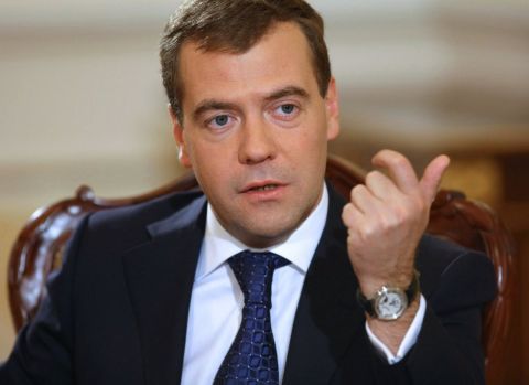 Медведев  назвал смещение Зеленского целью СВО