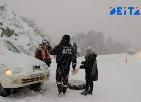 Аварийность на дорогах Приморья резко выросла на фоне циклона