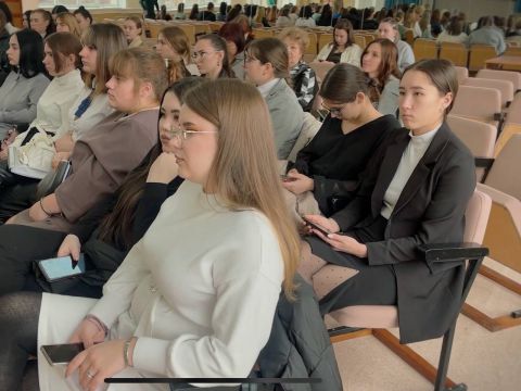 Опыт сотрудничества НЗМУ с колледжами признали лучшим в Приморье