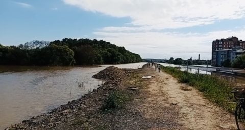 Полуразрушенные дамбы и грязная вода: Счетная палата бьет тревогу на Дальнем Востоке