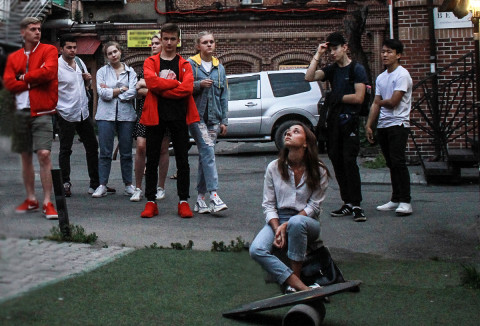 "Если молодёжь не потратит эти деньги до конца года, то они сгорят, и будет очень обидно" - Бронникова