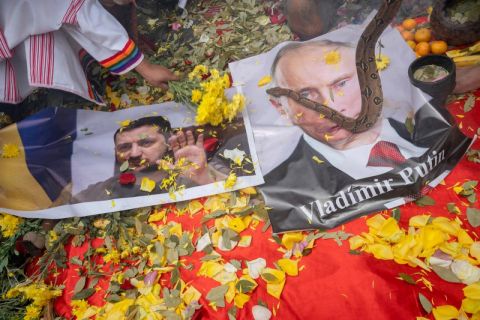 Наступит мир: шаманы из Перу предсказали окончание конфликта на Украине