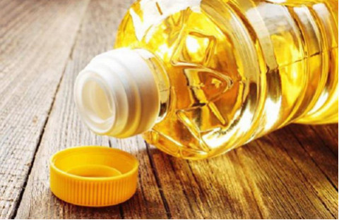 Заморозку цен на продукты продлили до осени