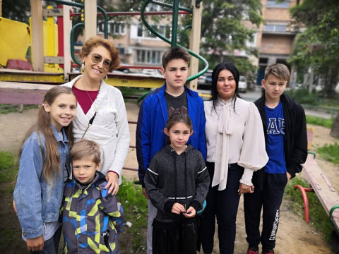 Приморские родители оценили меры поддержки семей, инициированные Партией