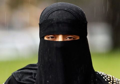 Бастрыкин выступил против никабов в России