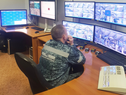 ЧП на мосту через Амур попало на камеру