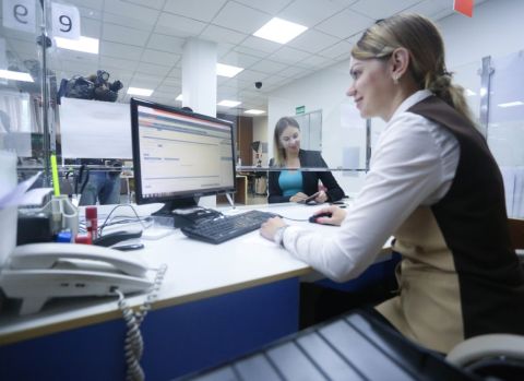 Процедуру замены паспорта могут упростить в России