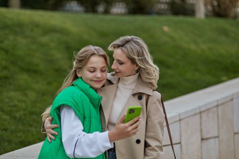 Приморцы стали смотреть короткие вертикальные сериалы