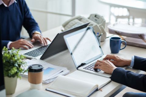 Благотворительную поддержку фондов и НКО запустил VK Tech