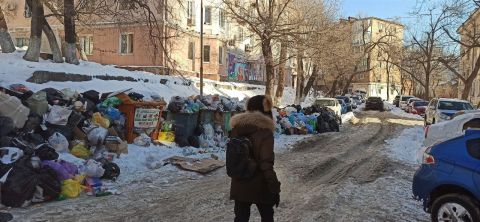 Владивосток встречает Новый год мусорным коллапсом