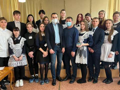 Чемпион мира встретился с приморскими учениками 