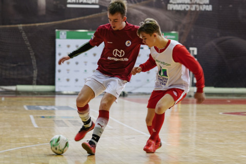 Футболисты из Приморья - чемпионы страны по мини-футболу