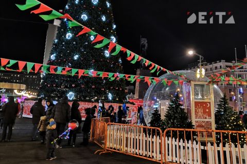 Региональные власти отменяют новогодние праздники из-за спецоперации