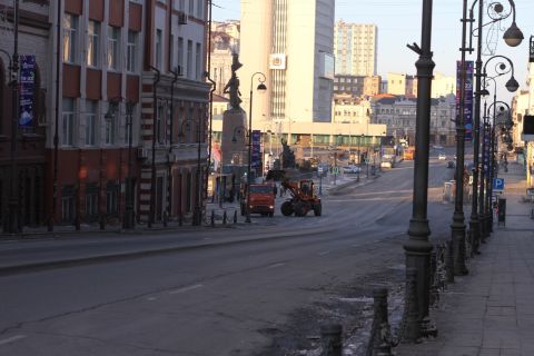 Фото-репортаж: Рай интроверта: 1 января на центральной площади Владивостока