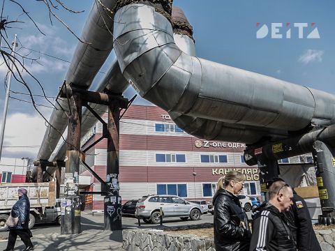 Фото-репортаж: Фекальная река у элитного ЖК: что не так в истории со Спортивной