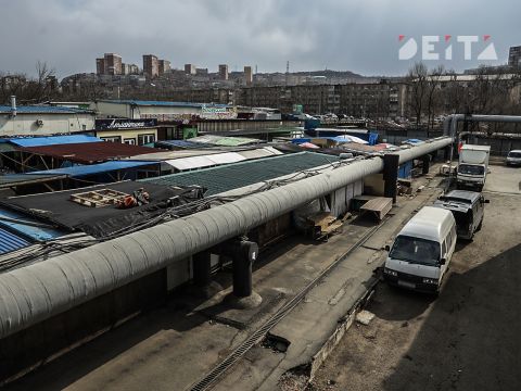 Фото-репортаж: Фекальная река у элитного ЖК: что не так в истории со Спортивной