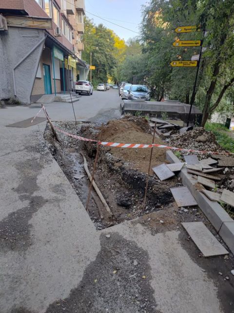 Фото-репортаж: Микрорайону Владивостока мешает спать генератор после коммунальной аварии