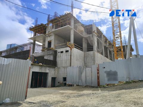 Фото-репортаж: Владивосток берут в капкан человейников