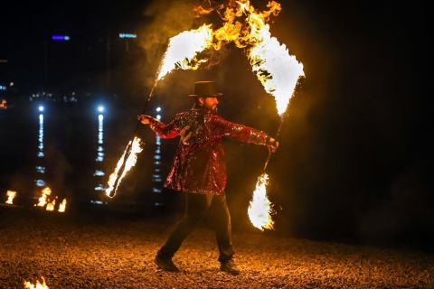 Фото-репортаж: «Музыка в огне» прозвучала в честь Дня рождения Владивостока