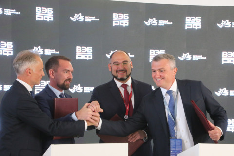 Фото-репортаж: Как прошел первый день ВЭФ-2021 - фоторепортаж