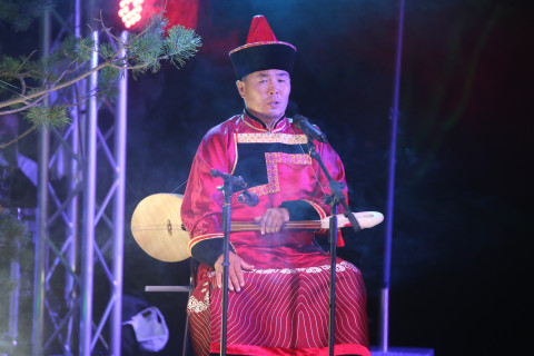 Фото-репортаж: "Улицу Дальнего Востока" торжественно открыли на острове Русском