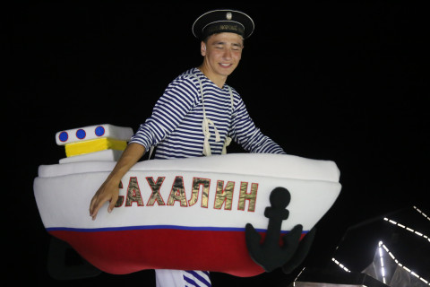 Фото-репортаж: "Улицу Дальнего Востока" торжественно открыли на острове Русском