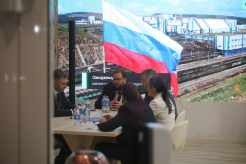 Фото-репортаж: "Улицу Дальнего Востока" торжественно открыли на острове Русском