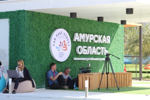 Фото-репортаж: "Улицу Дальнего Востока" торжественно открыли на острове Русском