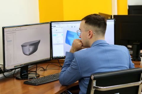 Фото-репортаж: Центр компетенций «Роснефти» открыли в ДВФУ