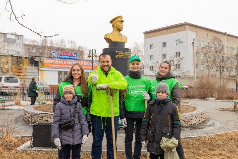 Фото-репортаж: Компания АО «Восточный Порт» присоединилась к масштабному краевому субботнику