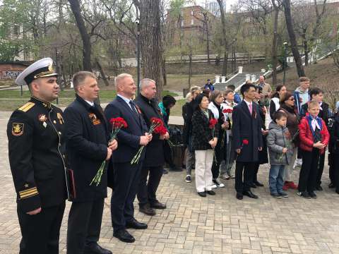 Фото-репортаж: Приморская «Опора России» почтила память героев-тихоокеанцев