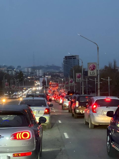 Фото-репортаж: Дорожная ситуация во Владивостоке становится хуже с каждым днём