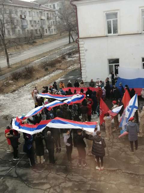 Фото-репортаж: Акция в поддержку армии прошла в Большом Камне