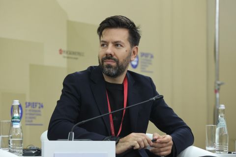 Фото-репортаж: Бизнес займётся подготовкой специалистов по дефицитным направлениям