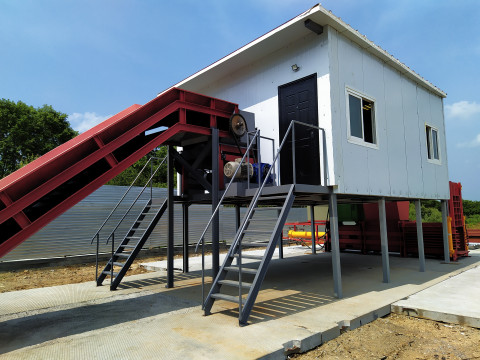 Фото-репортаж: Новый мусоросортировочный комплекс открыли в Приморье