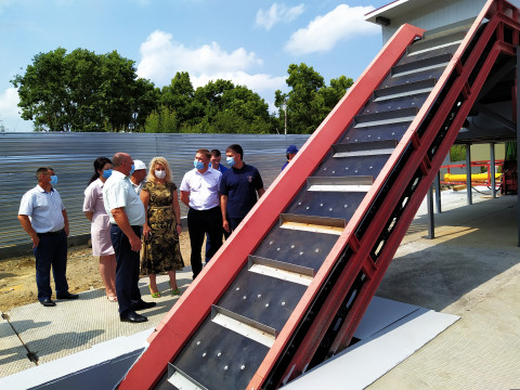 Фото-репортаж: Новый мусоросортировочный комплекс открыли в Приморье