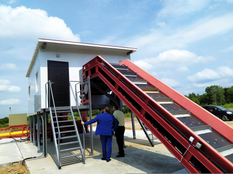 Фото-репортаж: Новый мусоросортировочный комплекс открыли в Приморье