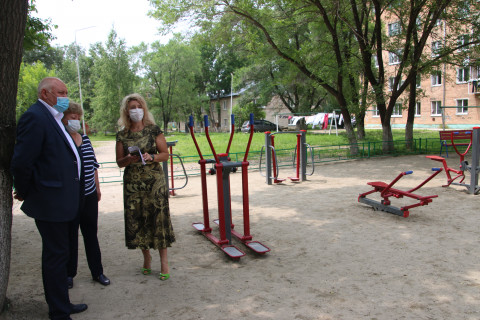 Фото-репортаж: В Дальнереченске активно реализуется программа «1000 дворов»