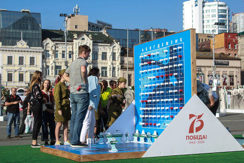 Фото-репортаж: Как проходил праздник в честь Победы во Второй мировой войне (фоторепортаж)