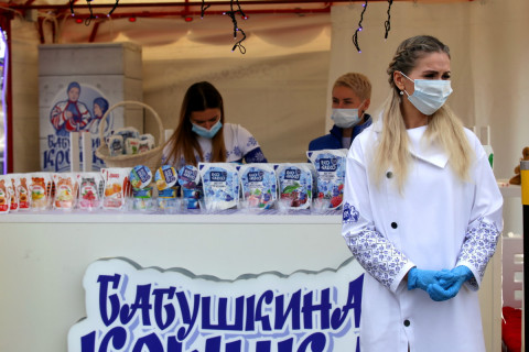 Фото-репортаж: Фестиваль белорусских продуктов начался в Приморье