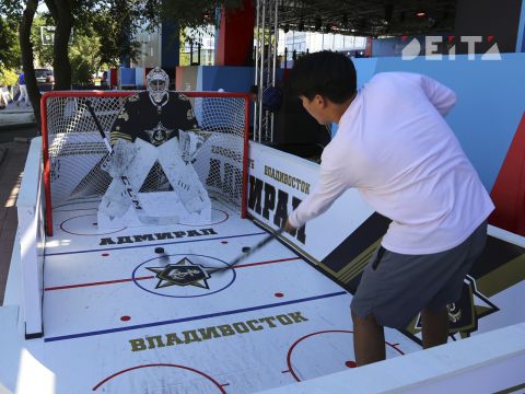 Фото-репортаж: Не все приморцы смогут попасть на Улицу Дальнего Востока