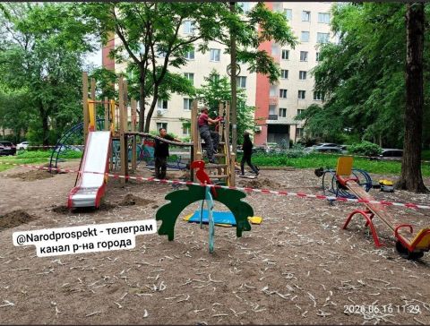 Загадочное исчезновение детской площадки расследуют во Владивостоке