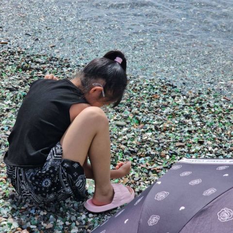 Фото-репортаж: Интуристы разоряют один из красивейших пляжей Владивостока