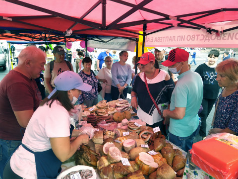 Фото-репортаж: Юбилейная сельскохозяйственная ярмарка-выставка проходит в Приморье