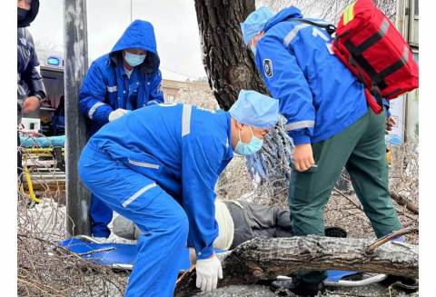 Фото-репортаж: Ледяной дождь подошёл к границам Приморья