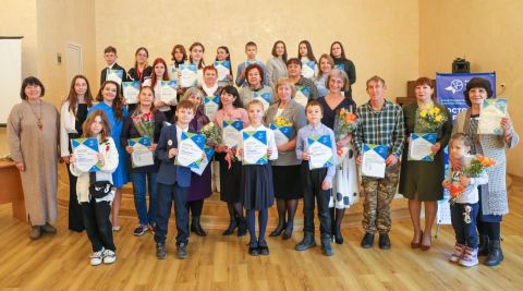 Фото-репортаж: Фонд «Восточный Порт» наградил победителей конкурса «Мой Врангель – моё вдохновение!»