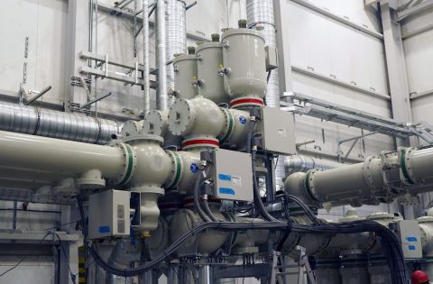 Фото-репортаж: НЗМУ завершил строительство электроподстанции