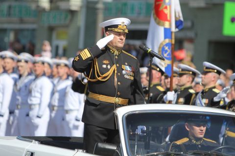 Фото-репортаж: Владивосток отмечает день Победы