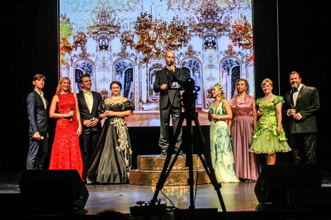 Фото-репортаж: Как в прямом эфире идут трансляции программ Приморской филармонии — фоторепортаж